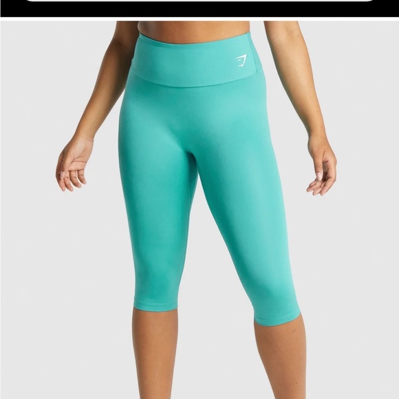 NWOT Gymshark Training Cropped Capri Leggings in Teal. Size Small - Picture 3 of 11